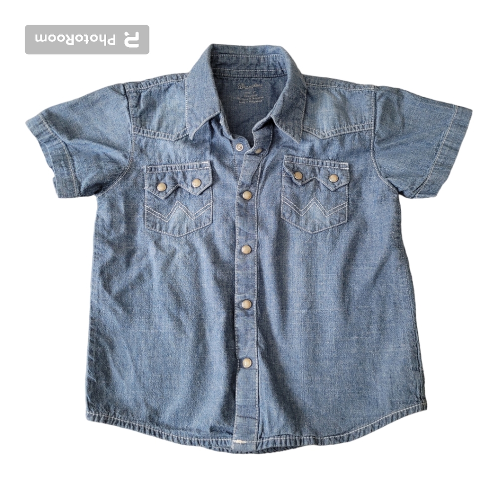 Wrangler Denim‎ Shirt, snap front, short sleeves